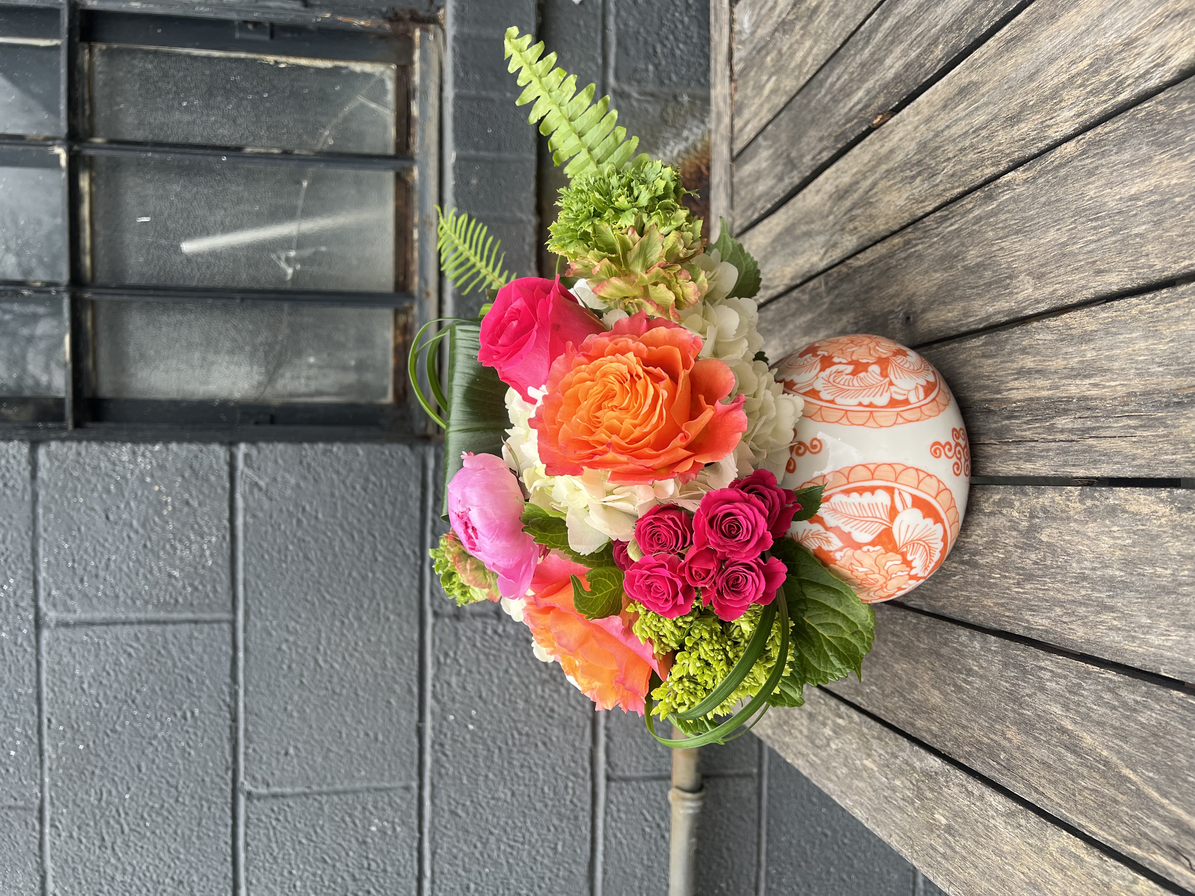 Tres Chic Spring by The Flower Alley