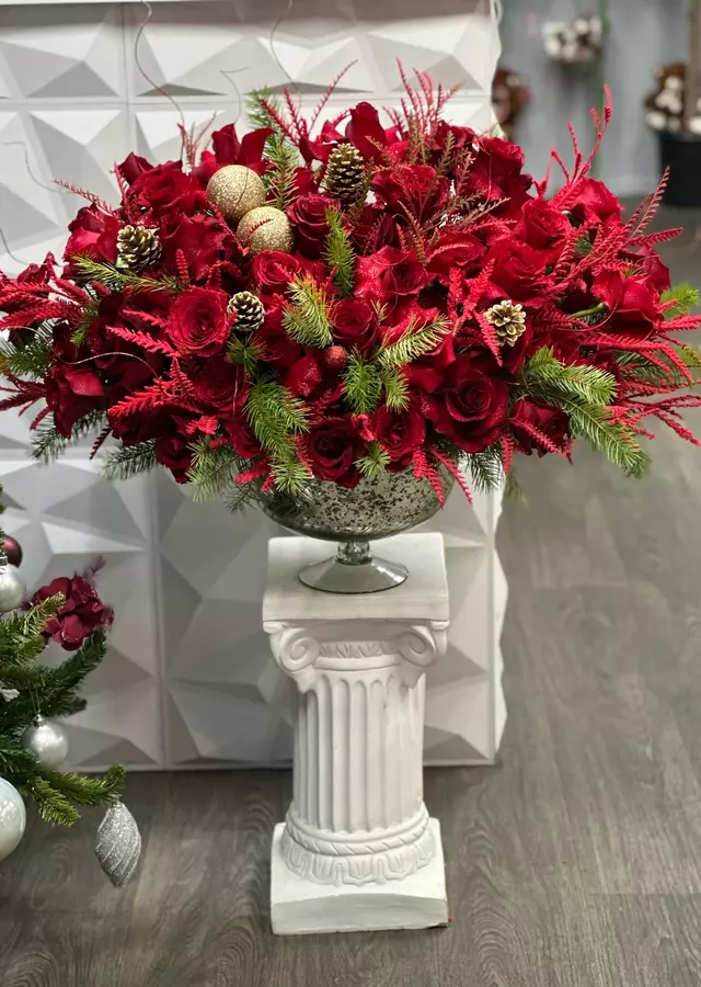 Christmas Eve Romance by The Flower Alley