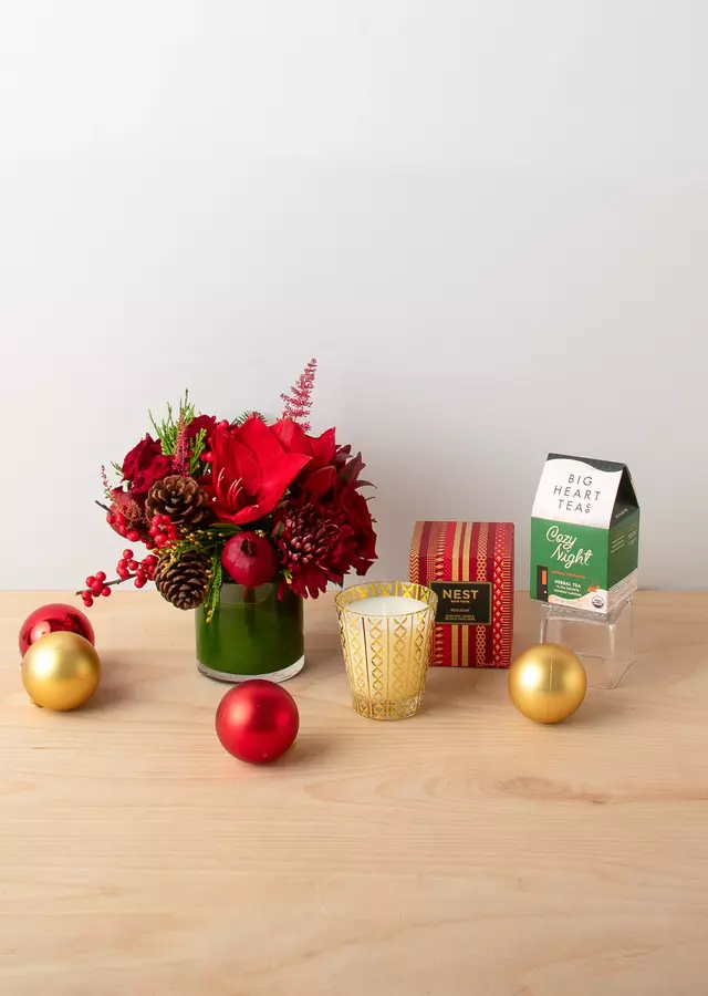 Cozy Holiday Gift Set by The Flower Alley