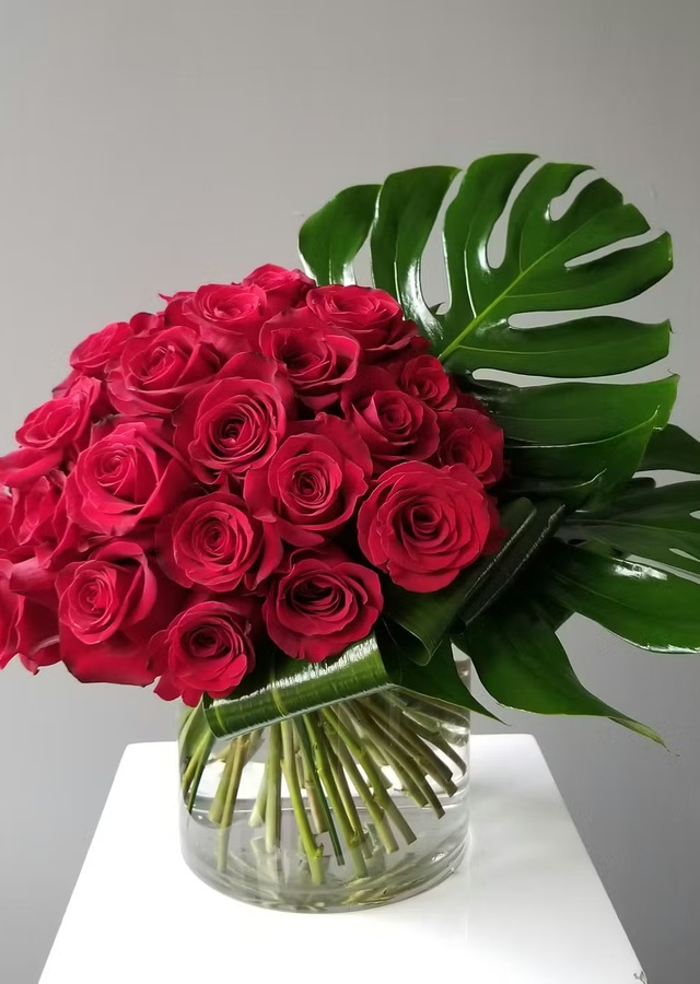 Display of Passion by The Flower Alley