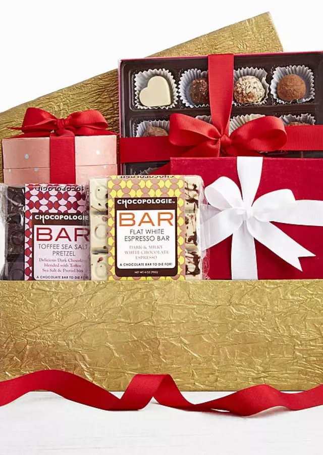 Premium Chocolate Collection by Knipschildt by The Flower Alley