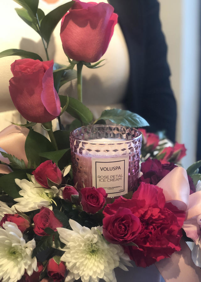 Petite Sweet : Candle + Flowers by The Flower Alley